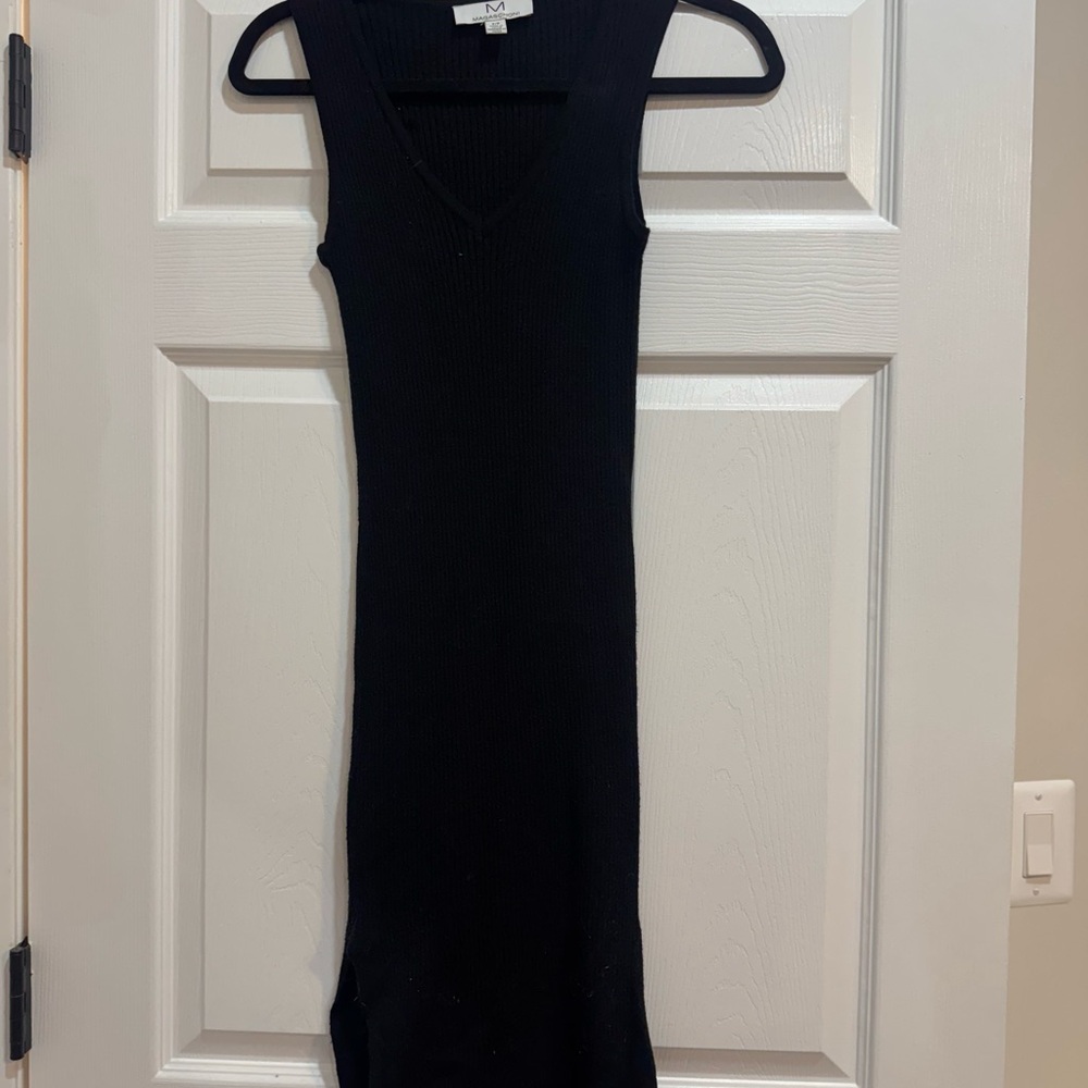 Magaschoni Black Sheath Midi Dress V-neck Sleeveless